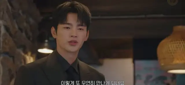 내일도 출근   시우지윤 고백하는줄알고 머리넘기고 난리낫는데     차지윤 선임과 사..... 장님이 지시한 업무를 함께햇으면합니다   ㅇㅈㄹ     아니근데 나같아도 빠싹말린 서인국 얼굴로 이런말하면 오해함