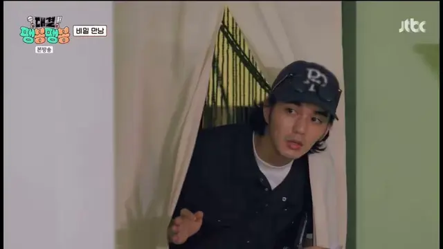 대결 팽봉팽봉 팽식당 새로운 알바생 아이들 미연님!
승호 더위에 약해서 온몸이 땀이고 내향형 인간이라 어색해서 뚝딱였는데 속으로는 새 알바생이 와서 너무 좋대