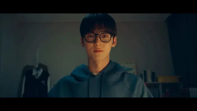 아니 스터디그룹 오프닝 너믜 좋은데요
웹툰 원작이라 전부 만화로 표현된거 개좋음