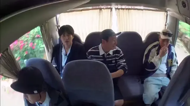 케냐...하면 영어쓰는 은지원 볼 수 잇음
#은지원