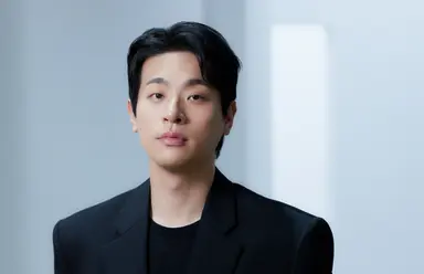 '얼굴' 박정민 "노개런티로 완주한 1인 2역, ‘시각장애인 父’에 부끄럽지 않게" [영화人]