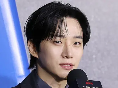 돈 써야 강해지는 '캐셔로'...이준호 "생활감 잔뜩 묻은 히어로"