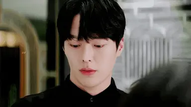 장기용x안은진 <키스는 괜히 해서>

가족을 지키기 위해 애엄마로 위장취업한 싱글녀와
그녀와 엮여 '불가능한 사랑'과 '불가피한 사랑' 사이에서 고뇌하는 팀장 공지혁의 속앓이 로맨스

음~ 제목이랑 시놉만 봐도 존맛임