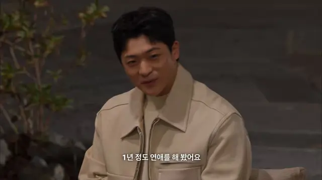 모솔연애 메기 1년 연애해봤다고해서 전원 개큰붐따했는데
랜선연애..이셧답니다 한번도본적없댄다