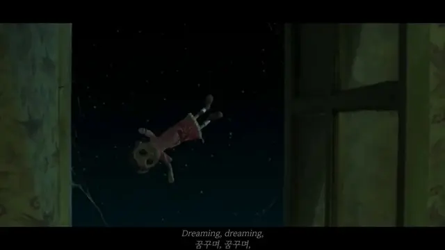 코렐라인 오프닝  인형 수선하는 장면 
되게 음산하고 기괴한데 그래서 더 좋음