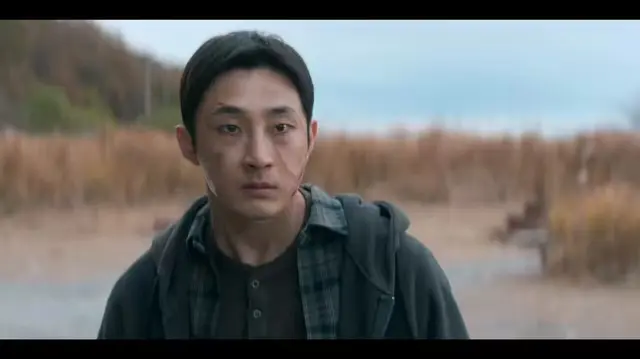 원더풀스 여기서 개터짐ㅠㅋㅋㅋㅋ 원래 빌런이 박수치면 초능력 땜에 찌부되는건데 안 통하고 얘는 ㅈㄴ 쿵쿵따 이지랄ㅜㅌㅋㅋㅋ 브금까지 미치는줄알았다