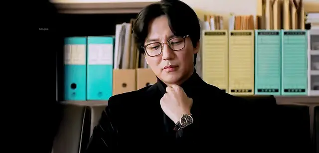 브로큰 후기:
다른게 다 ㅂㄹ여도 캐릭터 서사만 있으면 영원히 그 캐릭터를 우려먹고 찜쪄먹을 수 있는건데... 강호령 서사가 진심 1나도 없어서 퐝당스러움
벗,,김남길 처음 강의실 장면은 교수님... 같기두 해서 입벌리고봐써요ㅁㅊ
