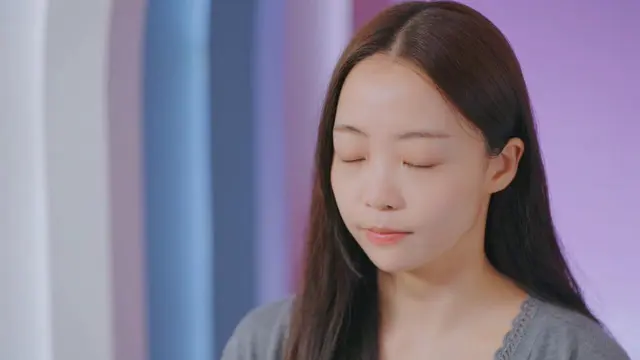민경이 화나는 거 ㄴㅁ 이해됨
자기랑 연애할 때는 데이트 중에 몇번이나 잠깐만 눈 좀 붙이자고 잠을 처자더니 환연 들어와서는 새벽 3시가 넘어가도록 매일 노는 소리가 들리는데 어케 안 빡침
잠 많은 X 때문에 잠 자체에 환멸 나있는 상황에 다른 사람들이랑 노는 거 좋아서 안 자면 돌아버리죠