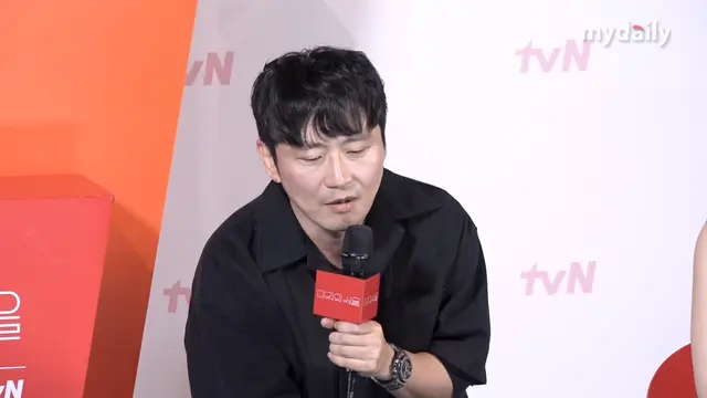 미지의 서울 감독님이 박보영 보고 연기 안정감은 원로급 외모는 신인급 배우래 ㅈㄴ웃겨ㅠ 이만큼 정확한 표현이 없음