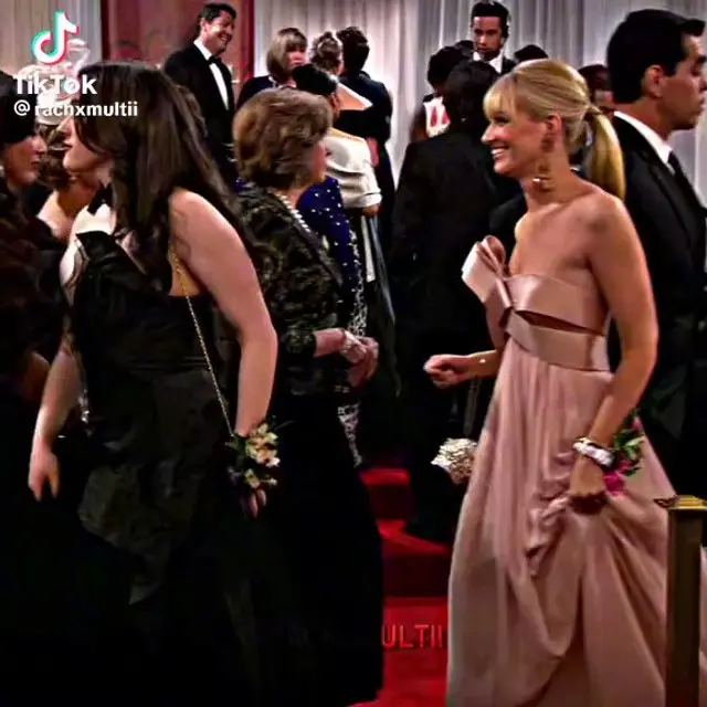 투브로크걸즈<보고싶어서침이존나흥건하지만시작하면끝을봐야하고이드라마는시즌6까지잇기에인내함