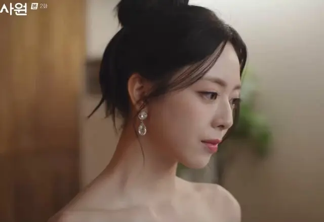 내가 살다살다 믿지 7년차에
막둥이 유나가 이런 연기하는걸 다본다..
오래살고 볼일;