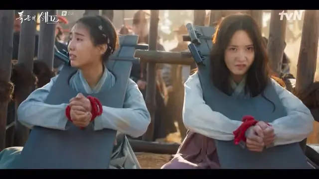 아니 폭군의셰프 ㄴㅁ웃겨
지영이는 쌍욕 중얼거리면서 총쏘는시늉하는데
이헌은 그게 플러팅인것마냥 받아들이고 본인도 함께 쏨