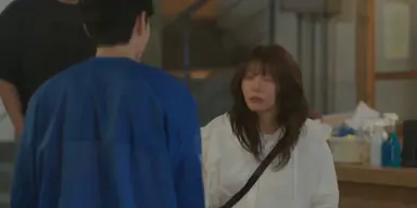 24시헬스클럽은 맨날 로코들어가요~~~클리셰랍니다~ 낄낄 하다가 냅다 퉤 뱉어버림