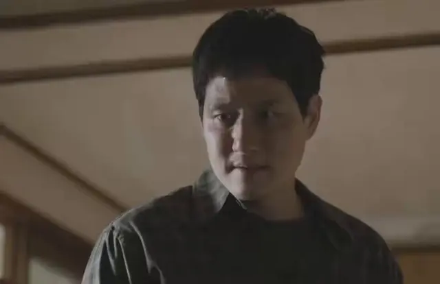니가 원하는 게 뭐야?
불안하지 않은 거
그냥 불안하지만 않으면 돼 난

누가 성공이래? < 괜히 오기부리다 속마음 말하는 순간부터 무너지는 연기 너무 내 무가치함을 들키고 싶지 않은 나같아서 눈물남..