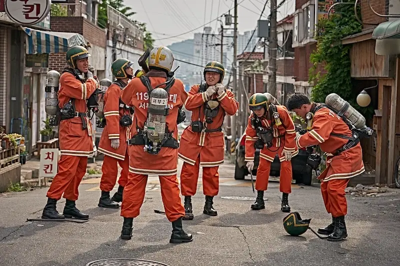 영화 <소방관> 리뷰, 뜨겁기보다 담담하게 그린 그날의 비극