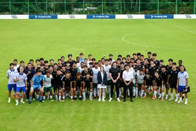 '넥스트 레전드' 영국행 건 서바이벌