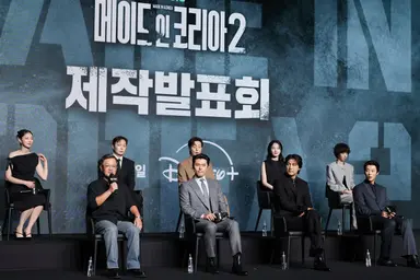 "대통령 없는 대한민국"... '서울의 봄'과 무엇이 다른가