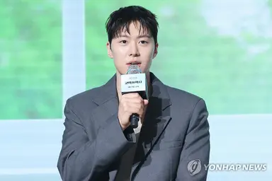 '고백의 역사' 공명 "30대에 교복...풋풋한 청춘 보여줄게요"