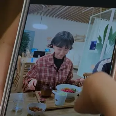서초동에 나온 강유석 남친짤/류혜영 여친짤 에반데p..
