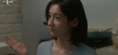 박지현이 하나밖에 없는 여동생 혼자 다 키운 부모이자 베프였던 언니 그런데 마음에 대못 박은 다음 날 갑작스러운 교통사고로 아기 조카 하나 남기고 세상을 떠나버리기까지 한 착하디착한 언니를 연기하면 나는 어떡하란 말이야 . .