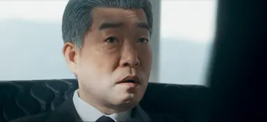 신입사원 강회장 1화 후기
초장부터 손현주 배우가 드라마 중심 딱 잡고 분위기 압도하는 게 미쳣음ㅋㅋ 지루한 부분 전혀 없었고 클리셰 소재이긴 하지만 앞으로의 전개가 진짜라서 다음화 꼭 드가야함.. 왜냐면 이제 이주명이랑 이준영이 막내딸과 아빠로 나오거든