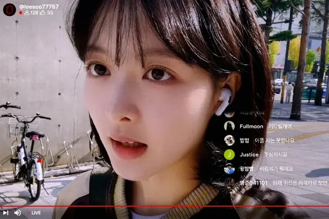 [귀신 부르는 앱- 영]을 보았습니다. 옴니버스 호러 영화입니다. 프롤로그를 포함해 여섯 개의 에피소드로 이루어져 있습니다. 오프닝 초반만 풀스크린. 세 번째 에피소드가 1.66:1. 나머지는 스코프입니다. 감독이 모두 다르고요.