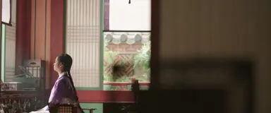 <춘화연애담> 1화까지 보고 이제 2화 보는 중
사랑이라 말해요 때도 느꼈지만 이광영감독님 특유의 화면 가득 충분한 여백을 남겨두는 연출이 영원히 좋음