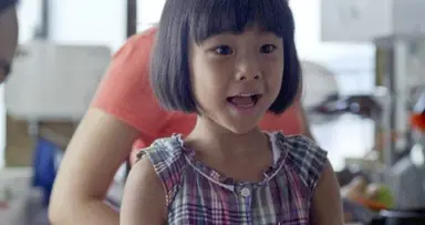 윤가은 감독의 영화 <콩나물>, <우리들>, <우리집>, <세계의 주인>을 거치며 주인공 아이들이 나이를 들기도 하지만
각각 사회의 폭력을 마주하기 전, 처음 마주했을 때, 그로부터 도망칠 때, 마주하고 난 후의 이야기라서 좋다...
다음 영화에서는 무슨 이야기를 할지 벌써 궁금해