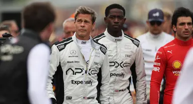 f1 더 무비(2025)
몇달전부터 손꼽아 기다리던 영화
현실성이 없고 디테일 측면에서 부족하다는 평이 있는데 아무래도 대중들을 타겟으로 한 거라 어쩔 수 없는 부분이라 생각함
디테일 면에서는 나는 아직 입문자라서 자세한건 모르기 때문에 정말 재밌게봄!
페라리 사인스를 보니 왜 눈물이..