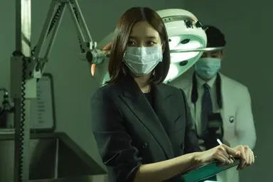 <끝장수사>후기 
기대 없이 들어갔다가 너무 재밌어서 중간에 화장실가는것도 참고 봤음.. 촌뜨기인불 알았는데 노련한 베테랑 형사랑 뻣뻣한 신참인데 의외로 예리한 신입 형사 투캅스 수사물은 언제 안 재밌음? 초반에 베테랑 하위호환류로 보다가 막판에 너무 좋아져서 끝장수사 시즌2를 기원함