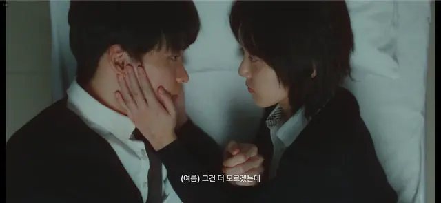 <최종병기 앨리스> 틀었는데 이 씹덕드라마 뭐죠?
