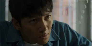 Disney+ <조각도시> 1-4화 후기

영화 <조작된 도시>에 비해 내용이 훨씬 어두움
인물 위주의 서사로 다음 화를 위한 빌드업의 느낌
빠른 전개+입체적인 캐릭터+적절한 BGM
다음 화가 궁금해질 정도로 엔딩을 너무 잘 뽑음
지창욱×도경수가 꼭 맞는 캐릭터를 입은 것처럼
연기를 너무 잘함