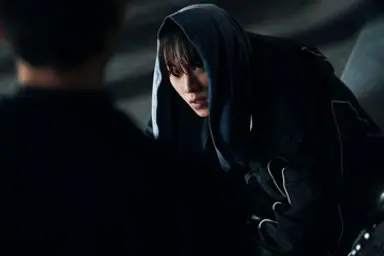 영화 <프로젝트 Y> 후기

개봉전 혹평땜에 별 기대없이 봤는데 생각보다 괜찮았음
일단 여성 느와르 영화 느낌 물씬 나고
한소희×전종서가 그 분위기를 잘 말아줌
감독이 뭘 말하고 싶은지 알겠는데 
그걸 표현해내는 방식이 조금 부족하다고 느낌
아, 나 유아 연기 처음 봤는데 잘하더라
