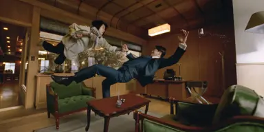 <로맨틱 어나니머스>
한효주가 일드 여주, 오구리 슌이 한드 남주 같은.. 정신 아픔이들의 문화 교류 쌍방 구원 성장 로코
전개부에 비해 첫화, 막화가 아쉽지만 클리셰 기반으로 이 드라마만의 설정을 통해 장점을 살림
회차마다 한 가지 초콜릿을 부제로 삼는데 그 제작 과정을 담은 오프닝이 예술..