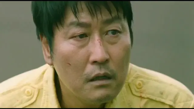 윤석열 비상계엄령 무력화안됐으면
택시운전사 장면이 내 일이 될수도 있었다는게 너무 끔찍하다고
송강호 얼굴이 그냥 민주주의 역사임
그의 표정 눈빛 보라고...
계속 눈물만 난다고ㅠ
윤석열 제발 탄핵해야함