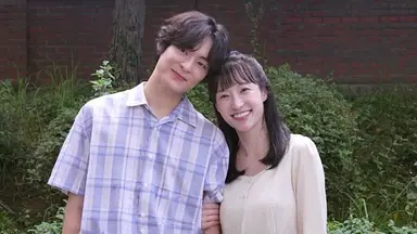 <허수아비> 송건희 - 서지혜
전작 조립식가족에서 소개팅에서 짧게 만남
80년대. 강성문고 책방 오빠 - 초등학교 성생님
소꿉친구이자 3년 사귄 안정형 커플
결혼을 앞뒀지만 곧 빠그러질 예정..

우리 모두 기범순영 하도록 하자 ◠‿◠