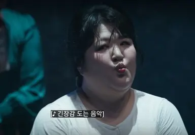<운명전쟁49> 1화 후기  
: 출연자 겁나 다양(무당, 사주, 관상, 타로, 수맥러..)
: 미션 1 좀 재밌음(죽은사람 왜 죽었는지 알아내기)
: 참가자로 이국주 나옴
: MC몽 애기무당 나옴(개쎄보임)    

미션 시작하니까 ㅈㄴ 재밌어