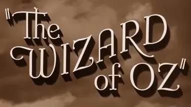 위키드 본 사람들 볼 사람들 오즈의마법사 안 봤으면 꼭 봤으면 좋겠다 제목부터 자전거, 바구니 안 아기사자, 엘파바마법+파피꽃 때문에 잠들어버린 학생들, 마법사 만나기 전 새단장하는 엘피 글린다 등 이스터에그? 오마주? 찾는 재미가 있는데...