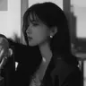 절레절레