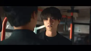 이은혁 스위트홈 공식 지능캐 아니랄까봐 틈만나면 몸빵캐 차현수한테 머리를 좀 써야지^^ 이럼 그러면 현수가 막막 긁힘ㅋㅋ 둘 관계는 시즌이 지나도 변하질 않는다