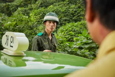 시콜이랑 택시운전사 이걸 같이 찍엇다니
아 진짜 말안됨
엄태구 잠깐 나좀보자 잠깐만이면돼