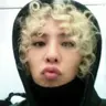 지
