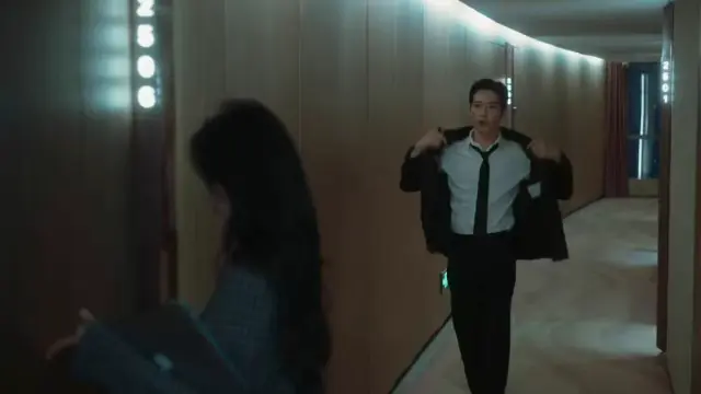 조춘청랑 존나웃기네
대화하면죽는병걸린남자랑 걍 가리. 하는여자