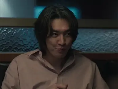 트리거 몰입하기 힘든이유 : 배우들의 본 모습을 알아서

트리거                                                         현실
이도 : 말 많이 없음                               남길 : 말 많음
문백 : 말 많음                                       영광 : 말 없음