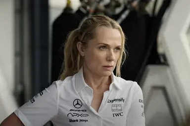 f1더무비 진짜재밌네..
조셉코신스키 영화 볼때마다
여주한테 반하고옴
