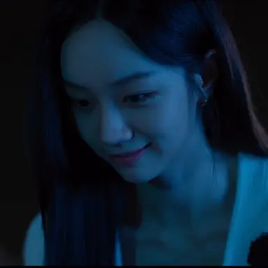 선의의경쟁 이혜리 영상 화보집이라고 그냥 계속 예쁨 반묶음 해서 예쁘고 머리띠 해서 예쁘고 모자 써서 예쁘고 안써서 예쁘고