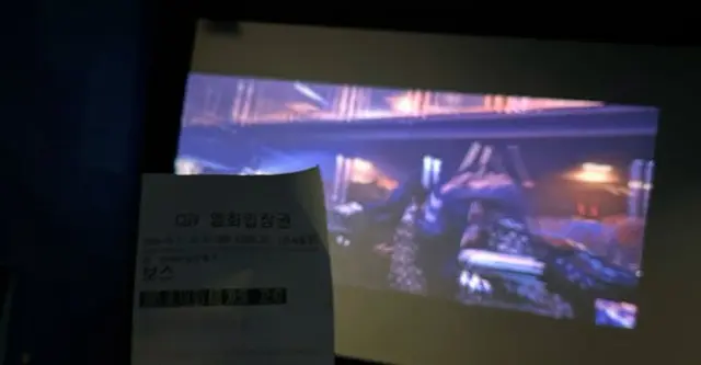 보스 보고왓고 후기
인트로까지는 이배우들로 이런 영화밖에 못만든다고? 개런티로 영화제작비를 다 써버렸나 하는 생각이 들었는데 후반은 나름 재밌게봄 물론 개짜치고 B급영화같긴 해서 재밌게 본게 좀부끄러울정도 그리고 불한당
햄고스코어 5점만점에 3점(오달수때문에깎음)