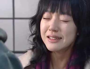 하루종일 누워서 미안하다사랑한다 봤습니다
이제 눈의꽃을 제정신으로 들을 수 없는 몸이 됨
