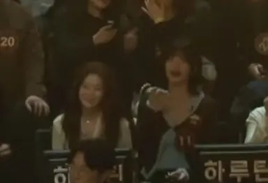 오늘 히든싱어 8에 츠키 시윤이나와요
심수봉님편이라 친척인 인연으로 나오신것 같아요!