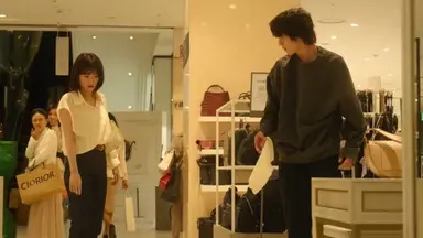 히아만에서 소매 뜯긴 천우희
마이유스에서 복수하다